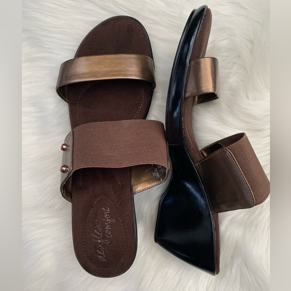 Dexflex Comfort Metallic Brown and Black Sandals 8.5W